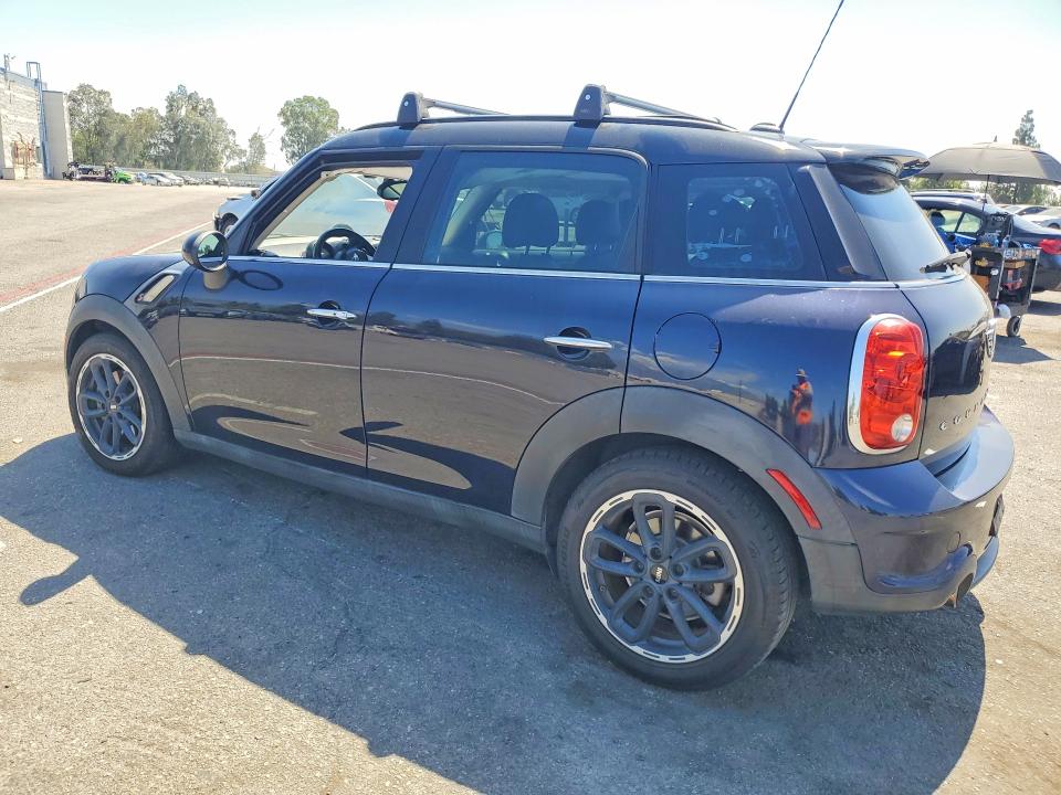Фото 2 с аукциона – 2015 MINI COOPER с VIN WMWZC3C52FWT03615