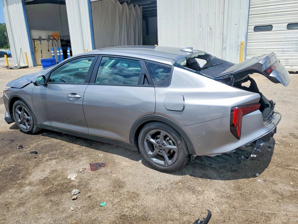 Снимка 2 от търг – 2025 KIA K4 с VIN 3KPFT4DE7SE056784