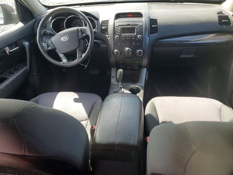 Photo 8 from auction – 2012 KIA SORENTO with VIN 5XYKT3A60CG236103