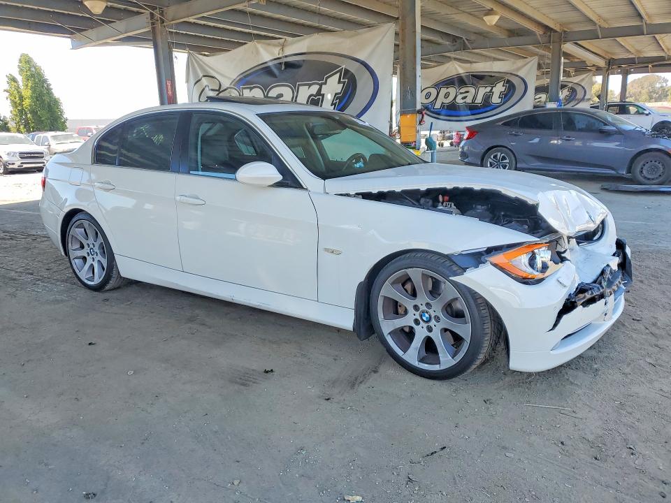 Zdjęcie 4 z aukcji – 2008 BMW 335 z VIN WBAVB77528NH78454
