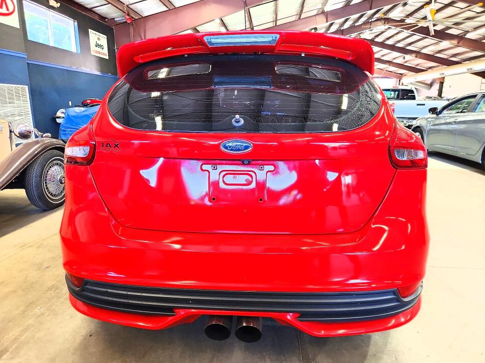 Photo 6 from auction – 2017 FORD FOCUS with VIN 1FADP3L93HL218328