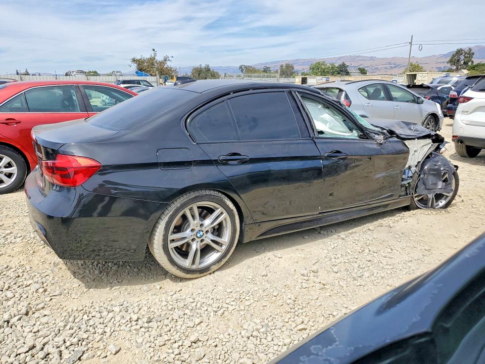 Photo 3 from auction – 2016 BMW 328 with VIN WBA8E9G53GNU28343