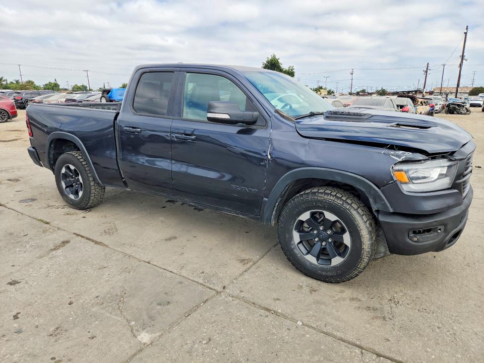Foto 4 de la subasta – 2020 RAM 1500 con VIN 1C6SRFET2LN198843