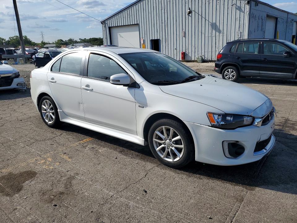 Photo 4 from auction – 2016 MITSUBISHI LANCER with VIN JA32U2FU5GU001973