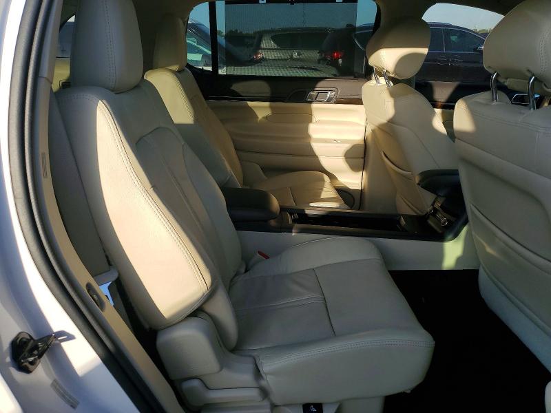 Photo 10 from auction – 2014 LINCOLN MKT with VIN 2LMHJ5ATXEBL59013