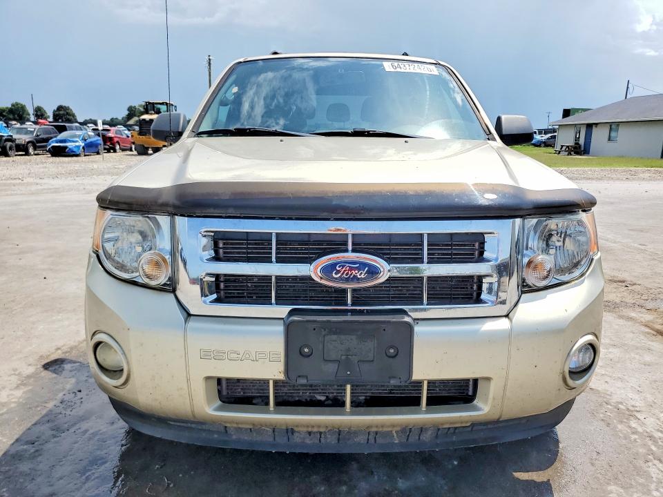 Photo 5 from auction – 2010 FORD ESCAPE with VIN 1FMCU0D79AKC29285