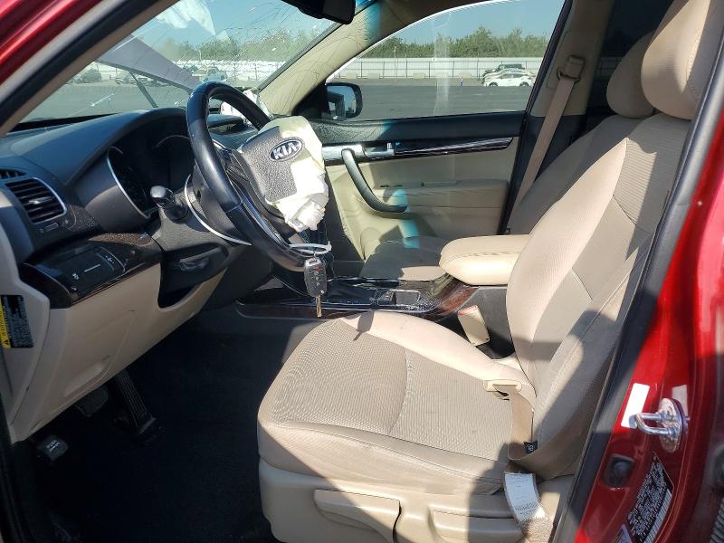 Photo 7 from auction – 2014 KIA SORENTO with VIN 5XYKT4A69EG471429