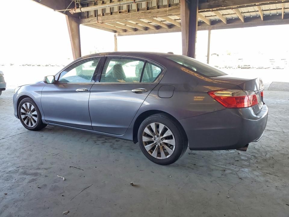 Photo 2 from auction – 2014 HONDA ACCORD with VIN 1HGCR3F89EA011051