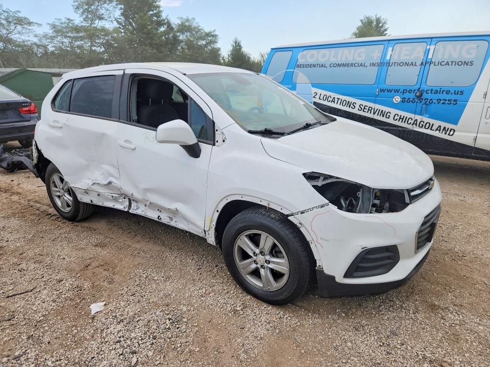Photo 4 from auction – 2020 CHEVROLET TRAX with VIN KL7CJKSB9LB329676