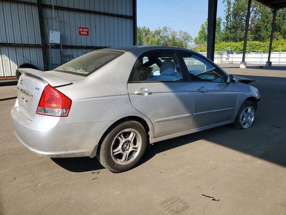 Photo 3 from auction – 2009 KIA SPECTRA with VIN KNAFE222695655248