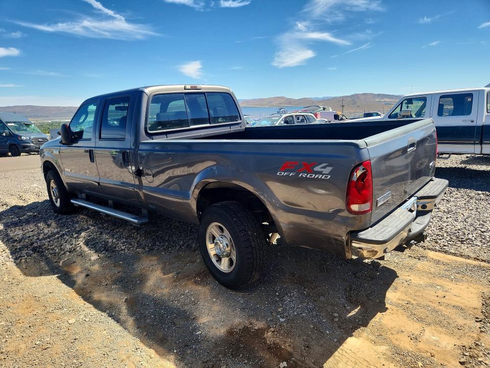 Photo 2 from auction – 2006 FORD F350 with VIN 1FTWW31P16EC69268