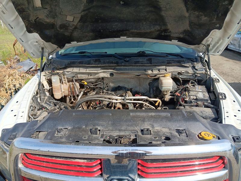 Photo 11 from auction – 2016 RAM 2500 with VIN 3C6TR5EJ8GG141865