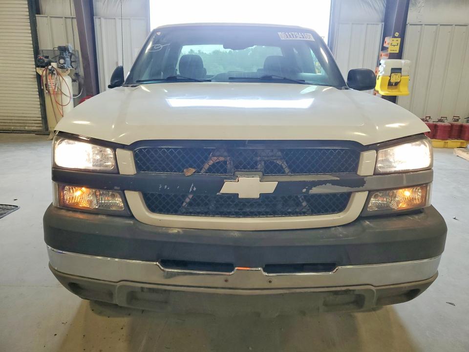 Photo 5 from auction – 2004 CHEVROLET SILVERADO with VIN 1GCHC231X4F149982