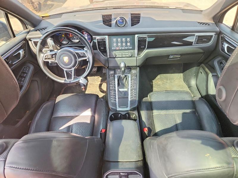 Photo 8 from auction – 2018 PORSCHE MACAN with VIN WP1AA2A50JLB17938