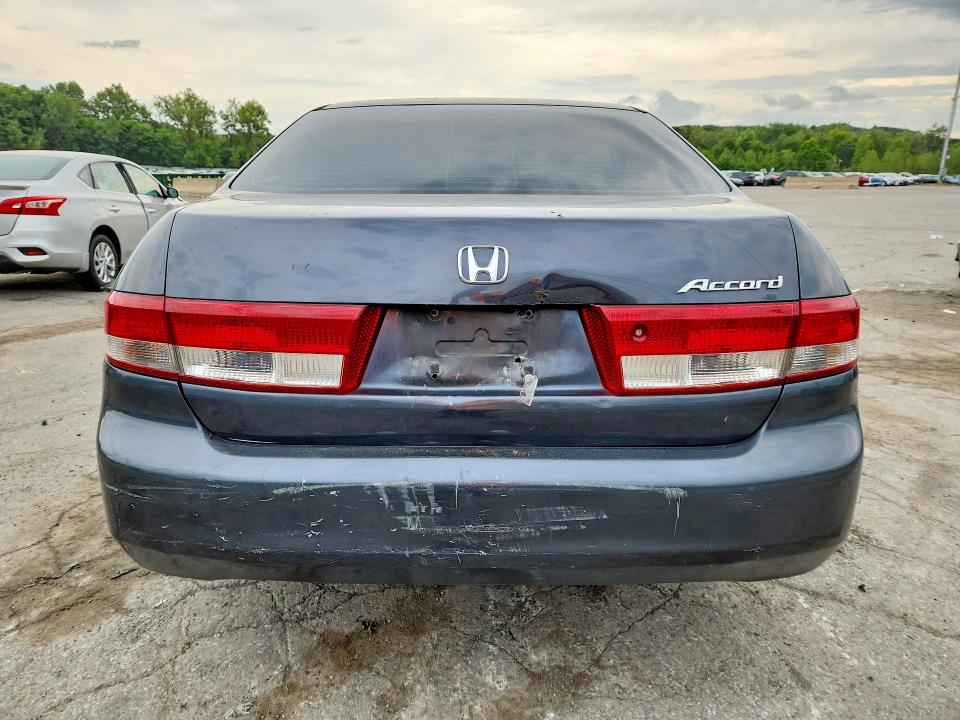 Photo 6 from auction – 2004 HONDA ACCORD with VIN 1HGCM56604A094635