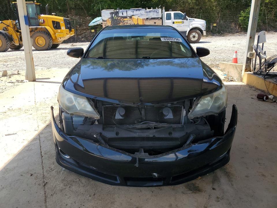 Photo 5 from auction – 2014 TOYOTA CAMRY with VIN 4T1BF1FK5EU339774