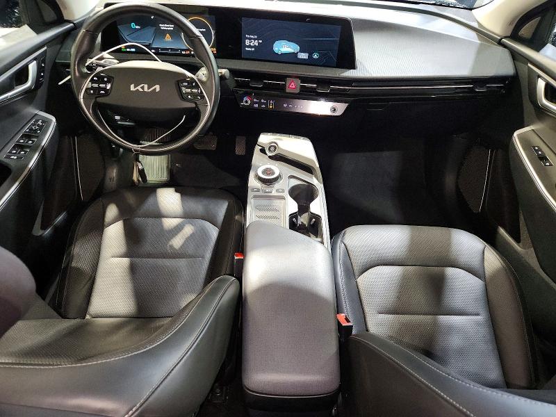 Photo 8 from auction – 2023 KIA EV6 with VIN KNDC34LA1P5610468
