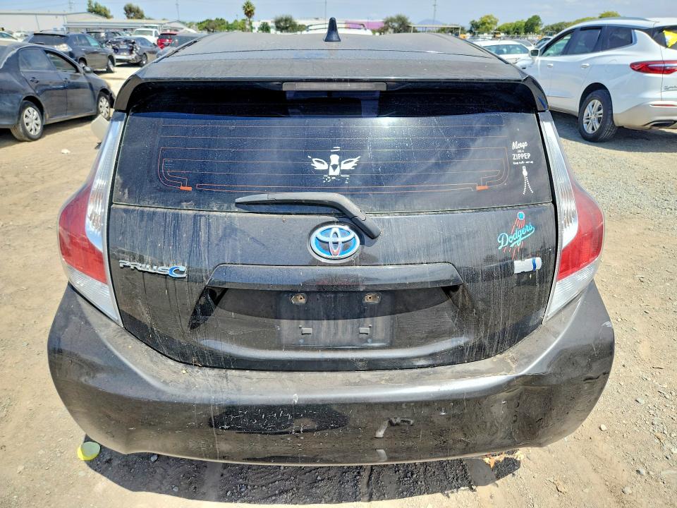 Photo 6 from auction – 2016 TOYOTA PRIUS C with VIN JTDKDTB31G1118133