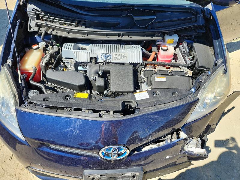 Photo 11 from auction – 2015 TOYOTA PRIUS with VIN JTDKN3DU3F0430218