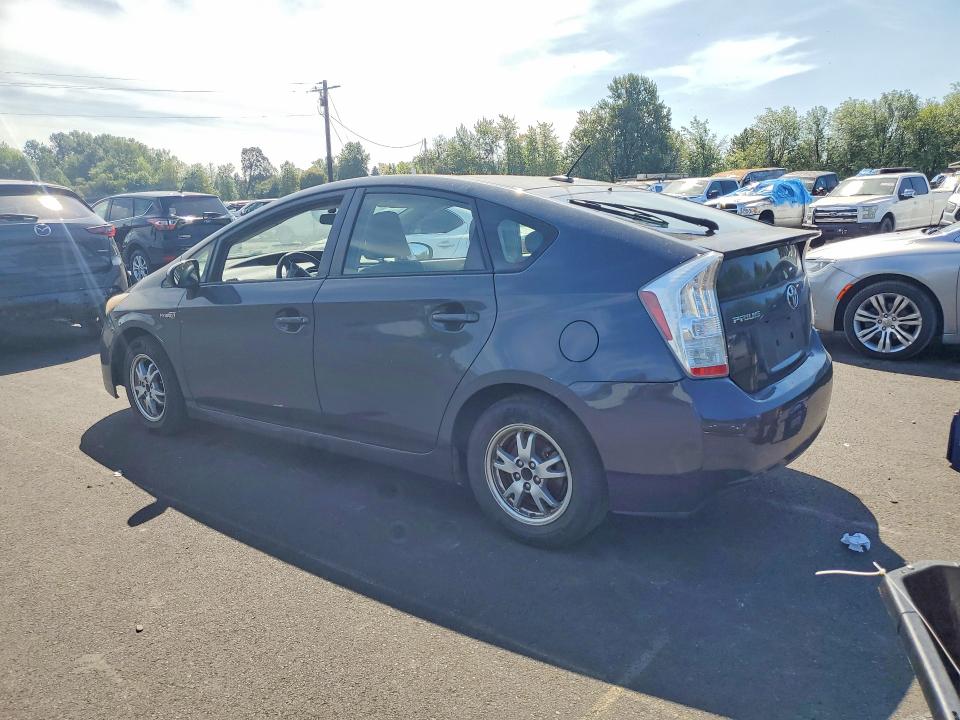 Photo 2 from auction – 2011 TOYOTA PRIUS with VIN JTDKN3DU8B0316869