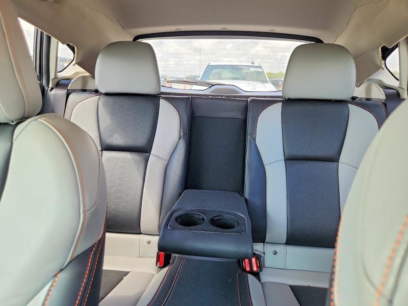 Photo 10 from auction – 2019 SUBARU CROSSTREK with VIN JF2GTANC1KH365758