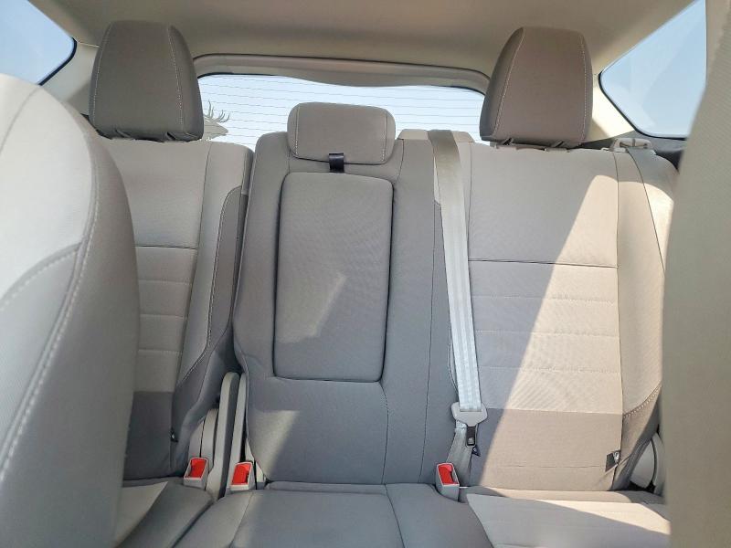 Photo 10 from auction – 2014 FORD ESCAPE with VIN 1FMCU9G98EUA93257