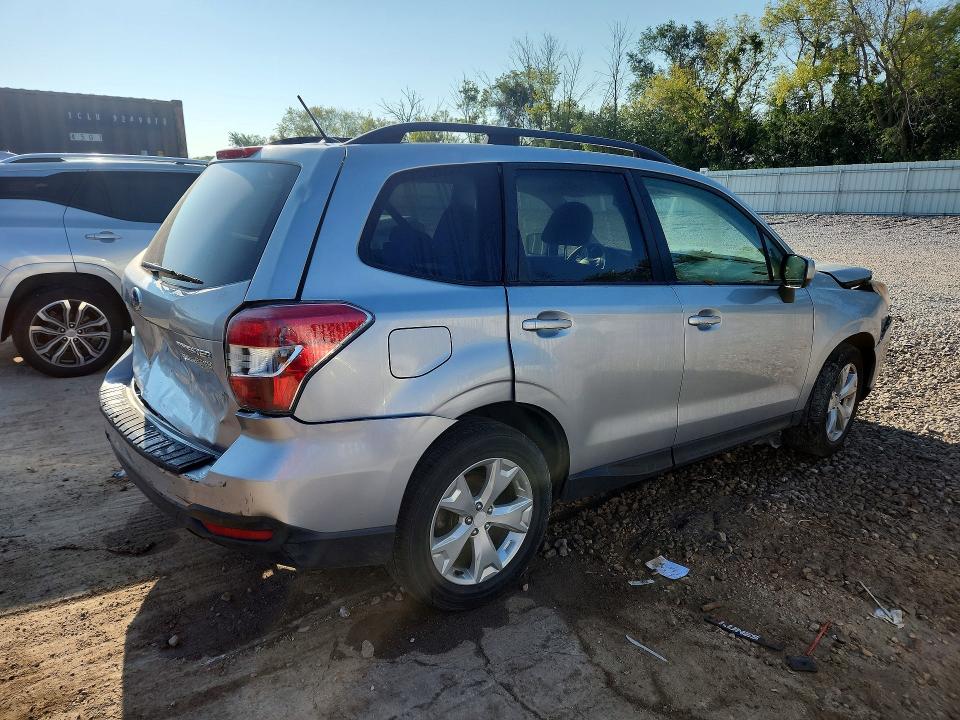 صورة رقم 3 من المزاد - 2015 SUBARU FORESTER مع VIN JF2SJADC1FH500664