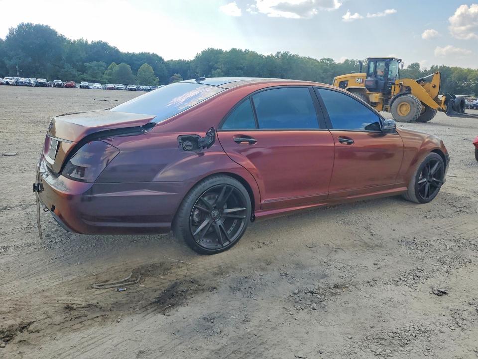 Photo 3 from auction – 2013 MERCEDES-BENZ S with VIN WDDNG7DB8DA508776