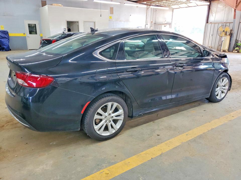 Photo 3 from auction – 2016 CHRYSLER 200 with VIN 1C3CCCAB9GN191621