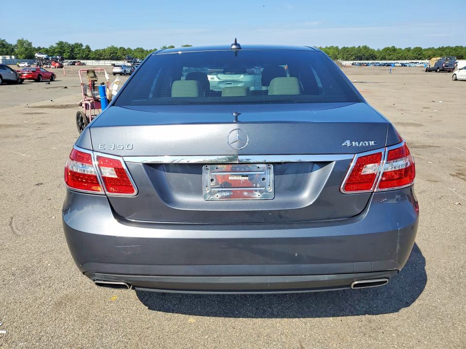 Фото 6 с аукциона – 2013 MERCEDES-BENZ E с VIN WDDHF8JB8DA694880