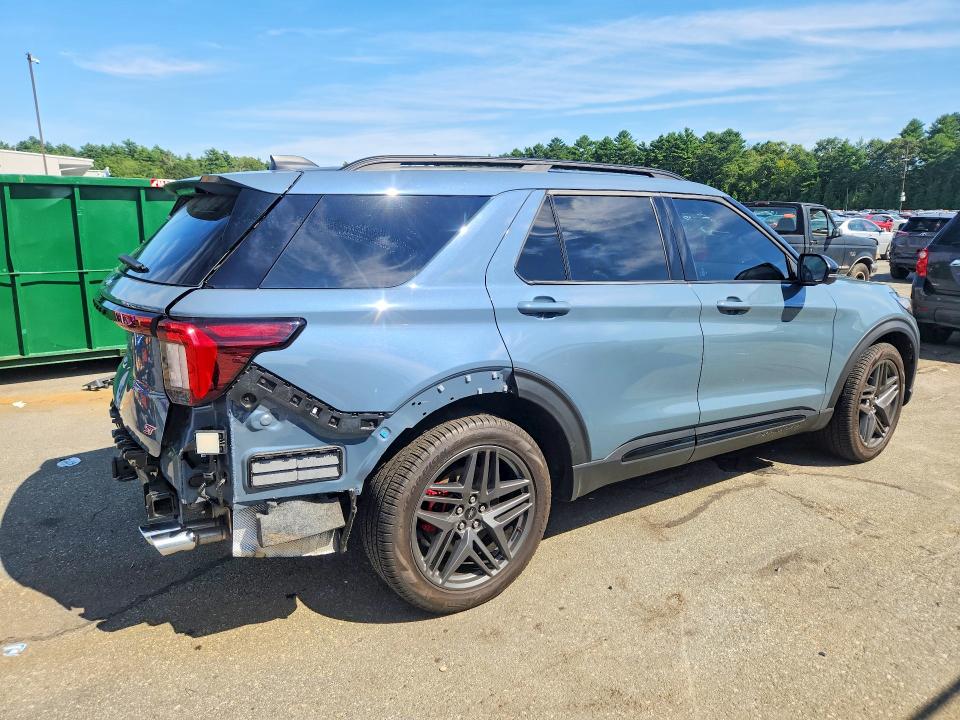 Photo 3 from auction – 2026 FORD EXPLORER with VIN 1FMWK8GC7TGA63672
