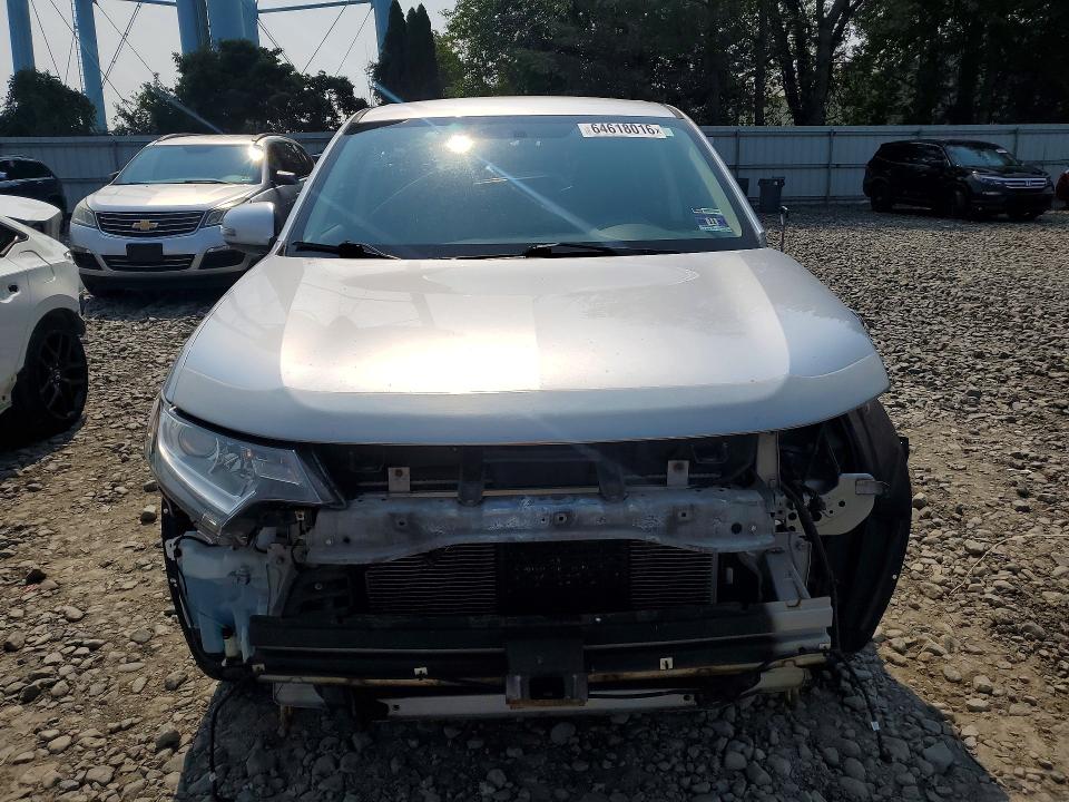 Photo 5 from auction – 2016 MITSUBISHI OUTLANDER with VIN JA4AZ3A31GZ020701