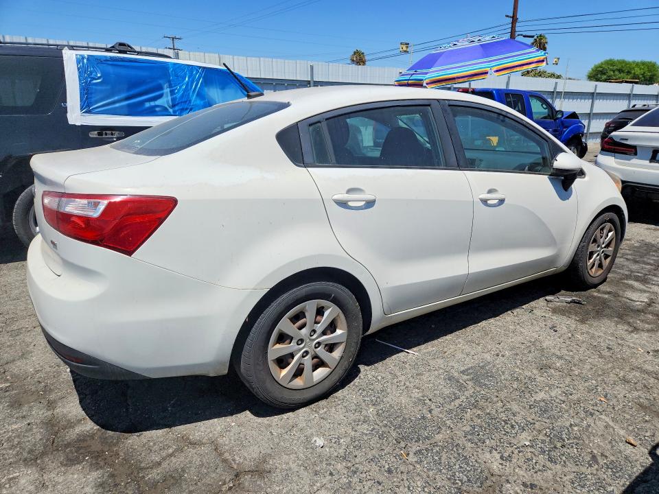 Photo 3 from auction – 2015 KIA RIO with VIN KNADM4A3XF6433818