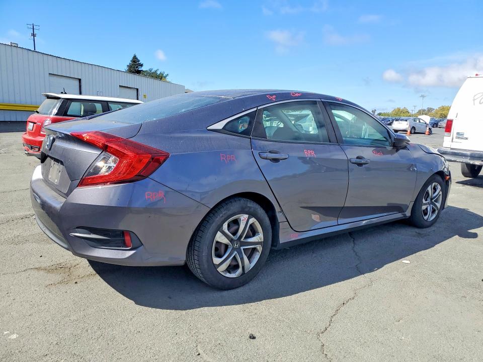 Photo 3 from auction – 2017 HONDA CIVIC with VIN 19XFC2F58HE232137