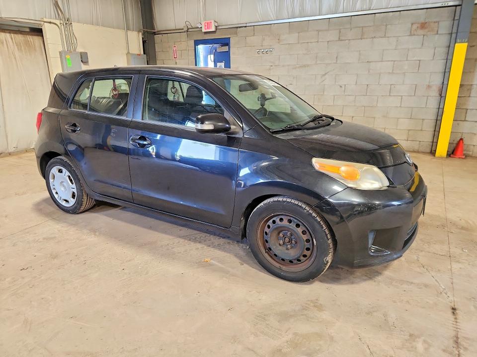 Zdjęcie 4 z aukcji – 2010 SCION XD z VIN JTKKU4B43A1002298
