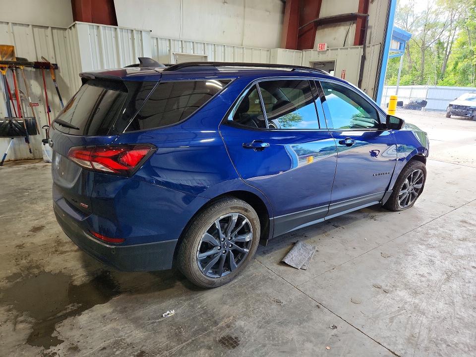 Photo 3 from auction – 2022 CHEVROLET EQUINOX with VIN 3GNAXWEV5NS200483