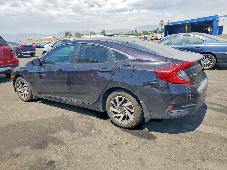 Photo 2 from auction – 2016 HONDA CIVIC with VIN 2HGFC2F73GH550561