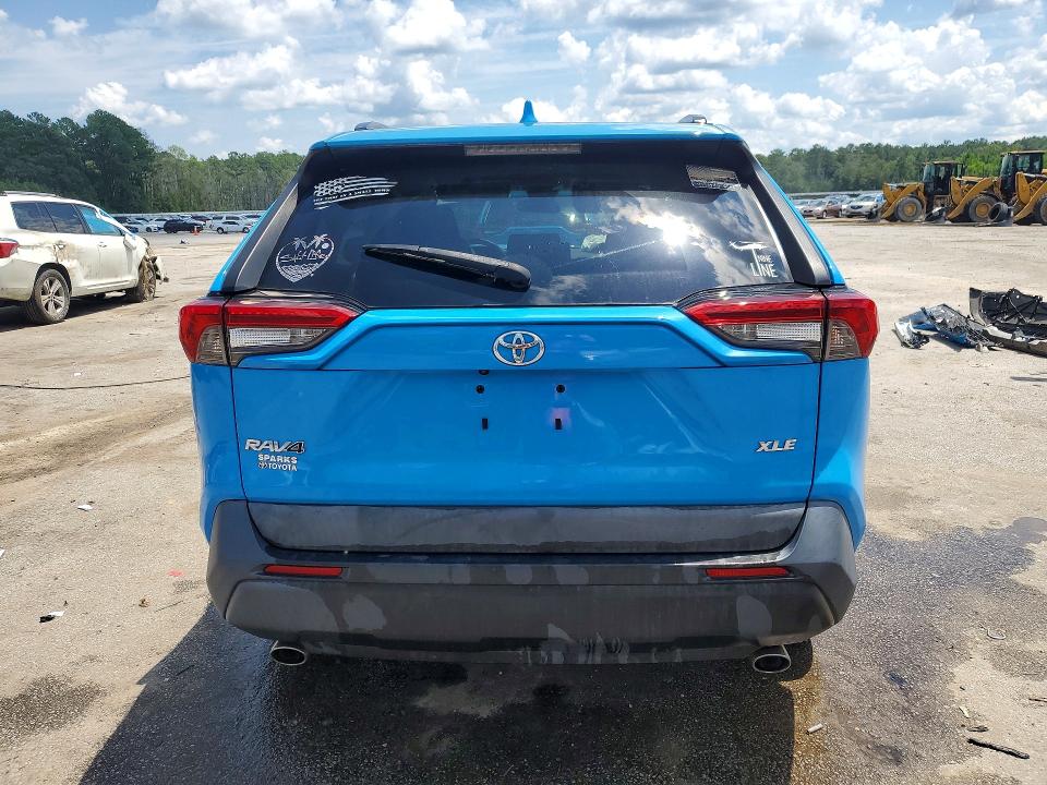 Photo 6 from auction – 2019 TOYOTA RAV4 with VIN 2T3W1RFV3KW007442
