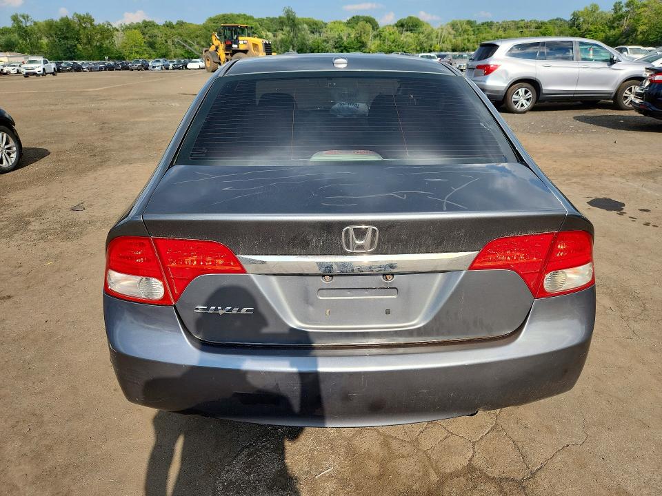 Photo 6 from auction – 2010 HONDA CIVIC with VIN 2HGFA1F93AH502292