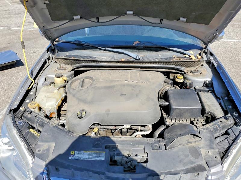 Снимка 11 от търг – 2013 CHRYSLER 200 с VIN 1C3CCBCG2DN573889