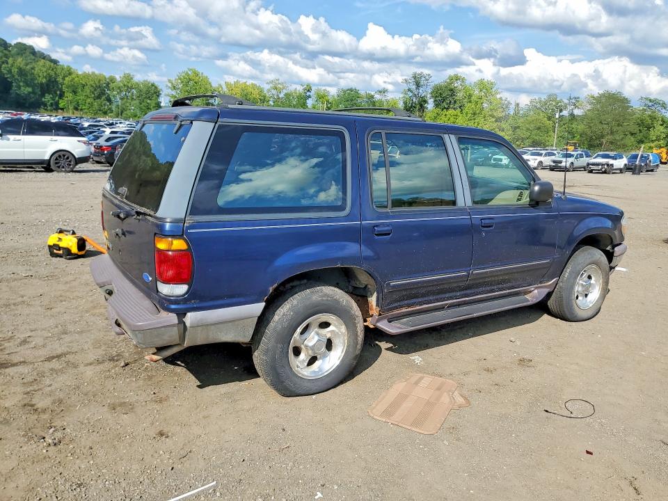 Photo 3 from auction – 1997 FORD EXPLORER with VIN 1FMDU34E4VUA18669
