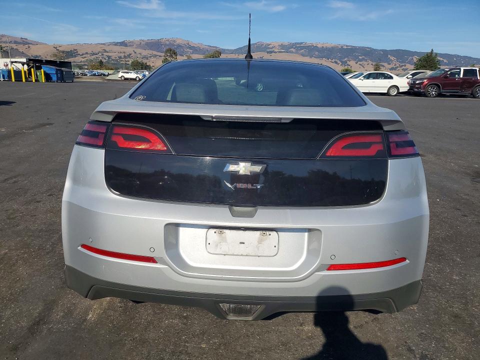 Фото 6 с аукциона – 2011 CHEVROLET VOLT с VIN 1G1RD6E44BU100794