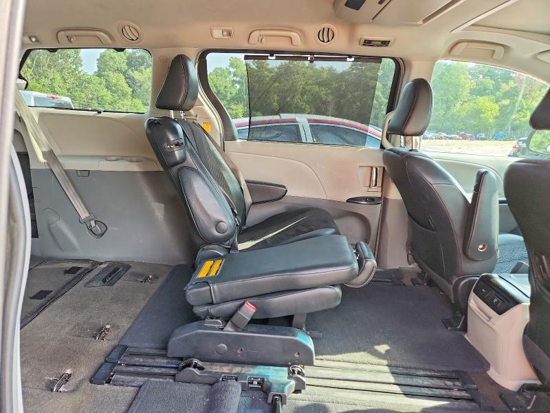Photo 11 from auction – 2012 TOYOTA SIENNA with VIN 5TDXK3DC7CS259780