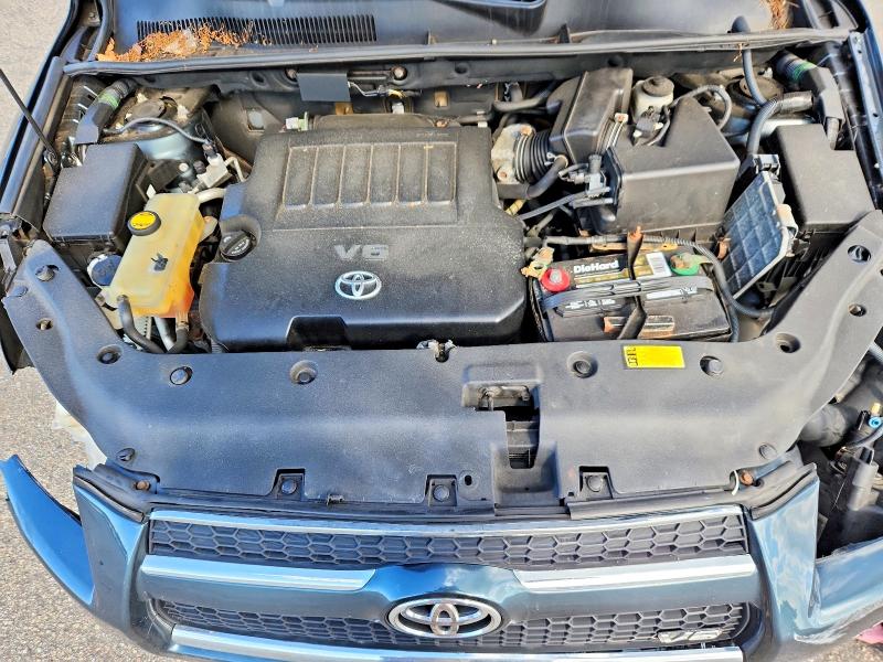Photo 11 from auction – 2012 TOYOTA RAV4 with VIN 2T3DK4DVXCW086801