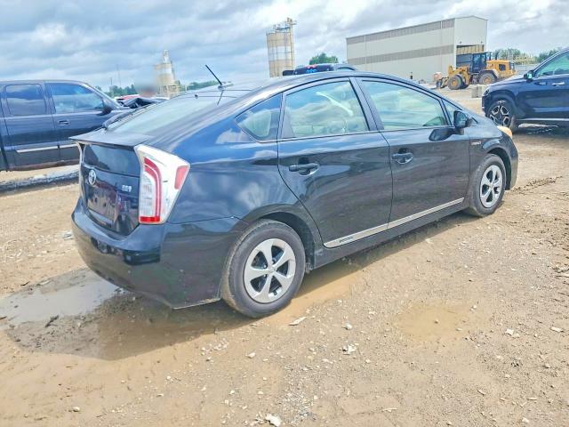 Photo 3 from auction – 2013 TOYOTA PRIUS with VIN JTDKN3DU3D0339544