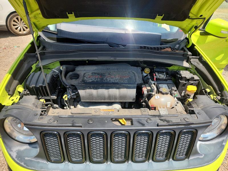Photo 11 from auction – 2017 JEEP RENEGADE with VIN ZACCJABB1HPG43381