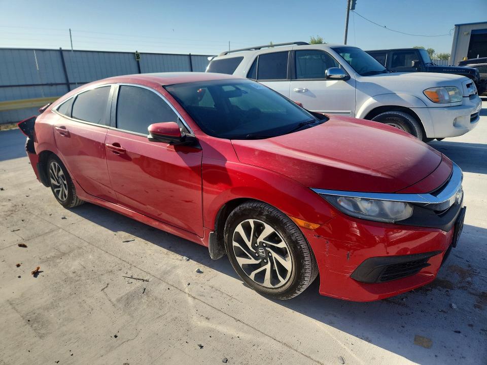 Photo 4 from auction – 2018 HONDA CIVIC with VIN 2HGFC2F71JH510633