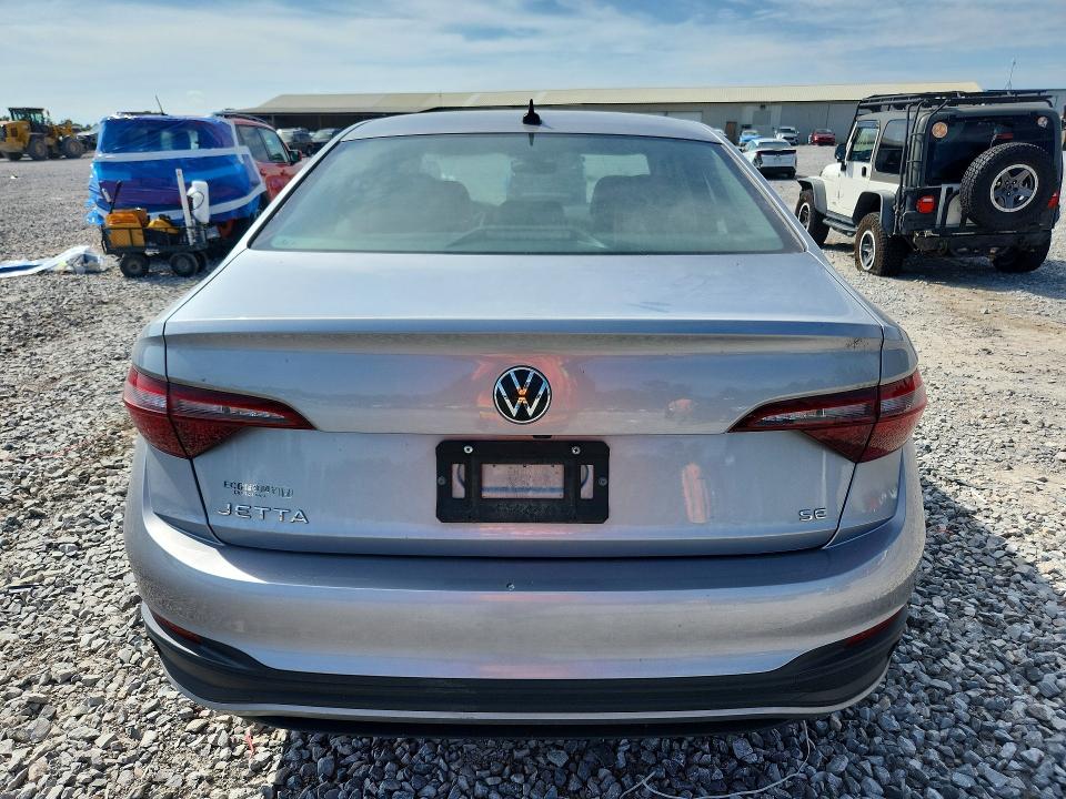 Photo 6 from auction – 2024 VOLKSWAGEN JETTA with VIN 3VWEM7BU1RM007257
