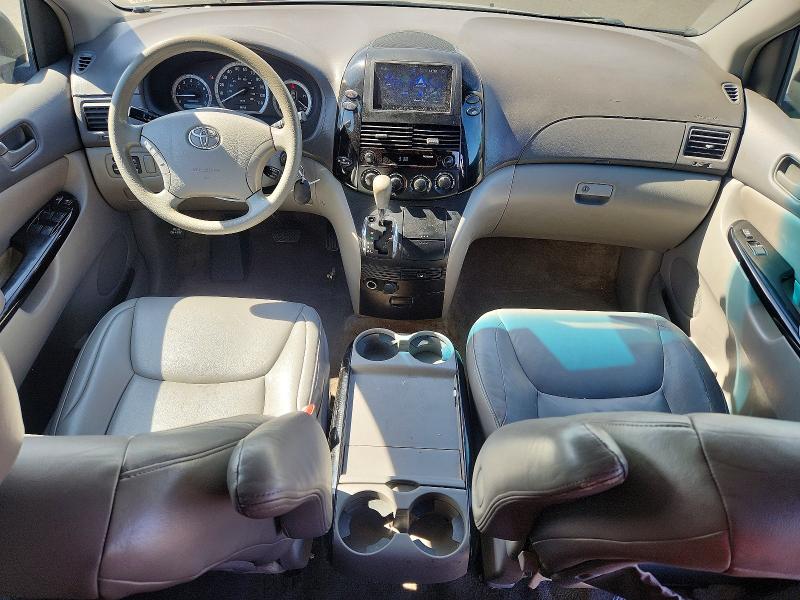 Photo 8 from auction – 2005 TOYOTA SIENNA with VIN 5TDZA23C65S251647