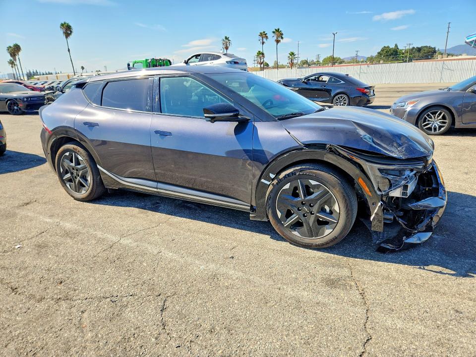 Photo 4 from auction – 2025 KIA EV6 with VIN 5XYC34JA0SG011080